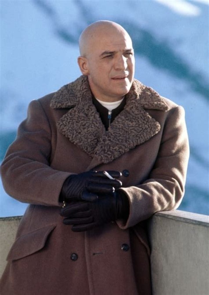 Uncover the Height of Iconic Actor Telly Savalas: A Revealing Look